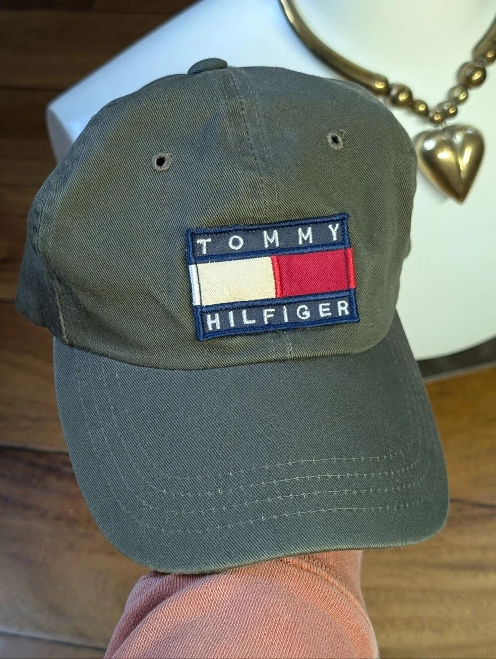 Tommy Hilfiger Vintage Classic Hat (OS)